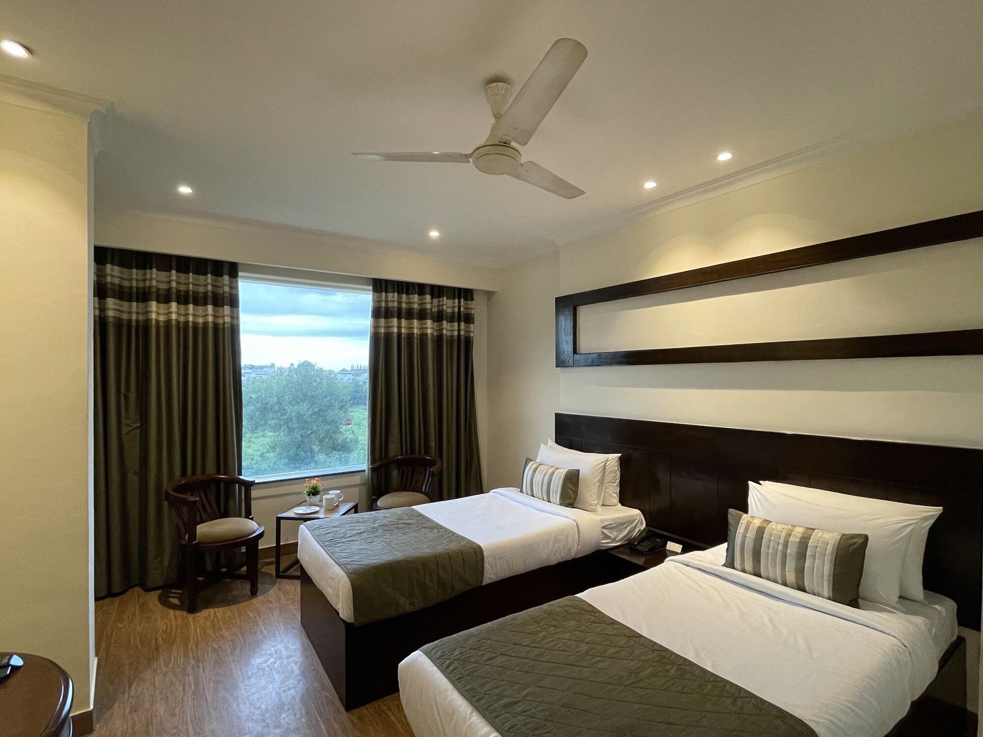 Royale Sarovar Portico Agra Agra (Uttar Pradesh) Exterior foto