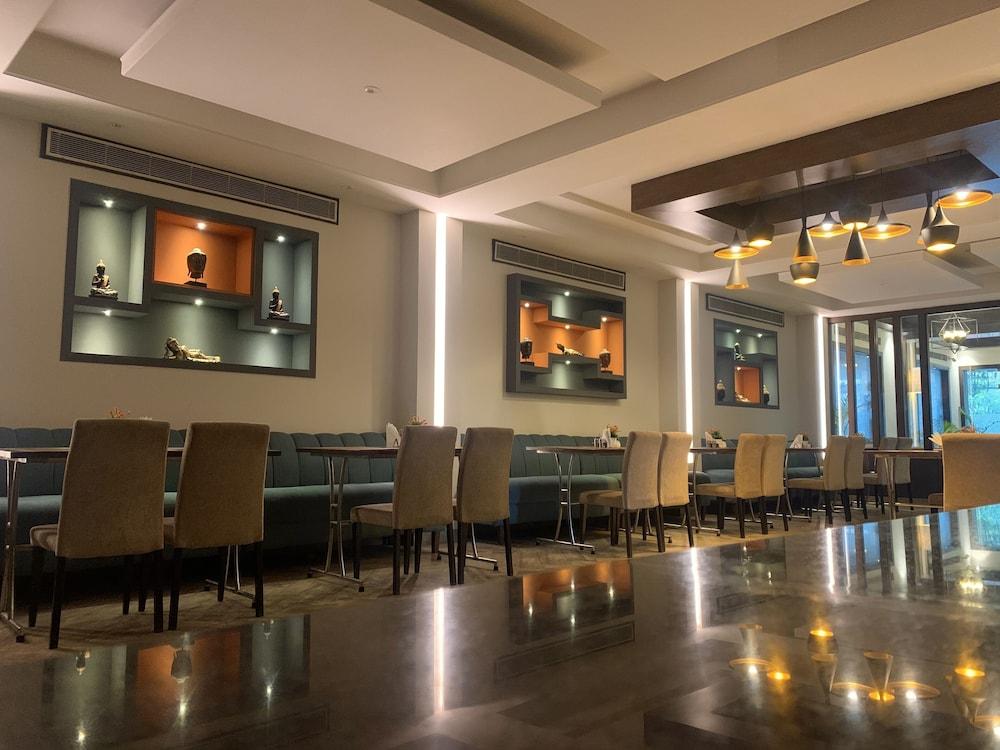 Royale Sarovar Portico Agra Agra (Uttar Pradesh) Exterior foto