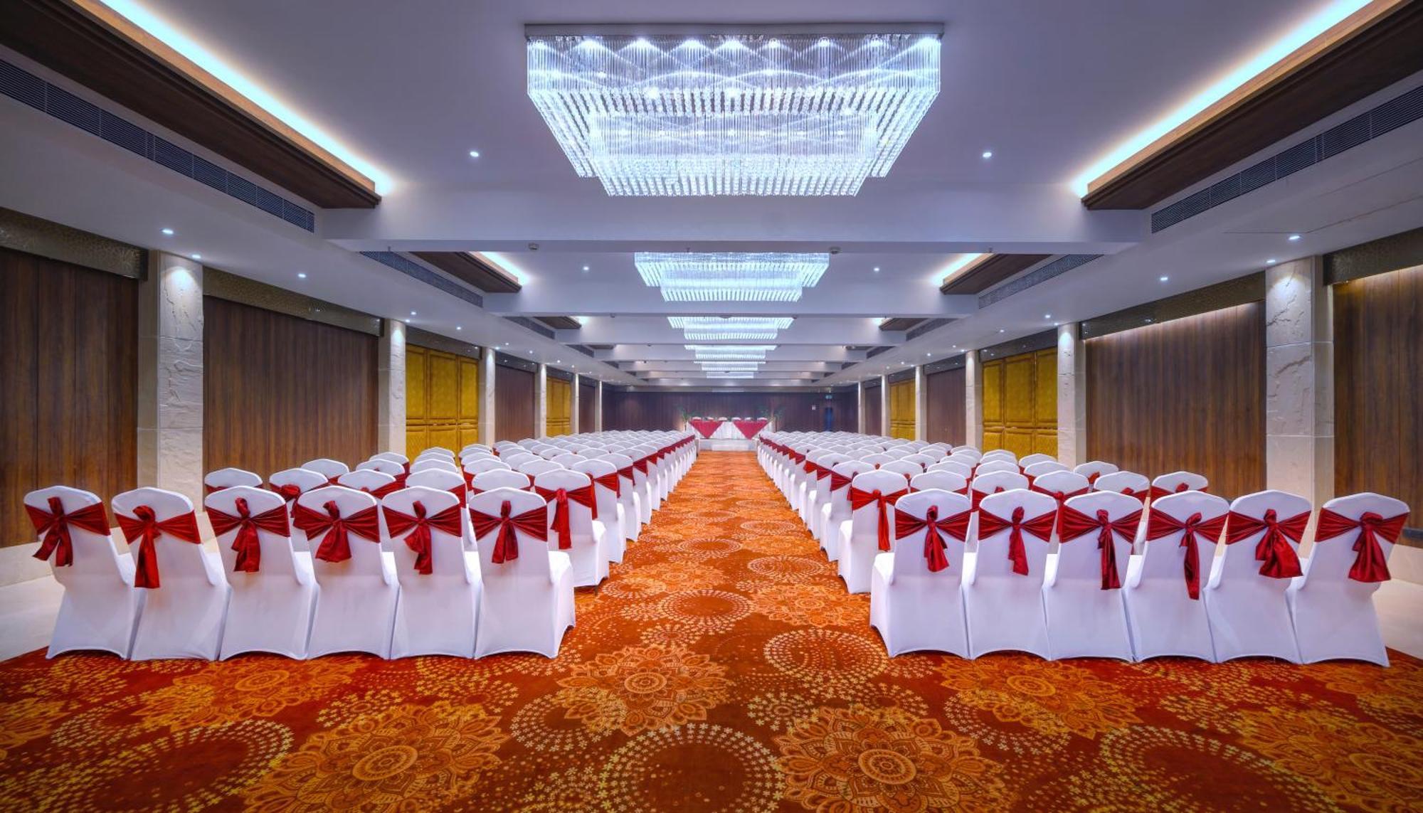 Royale Sarovar Portico Agra Agra (Uttar Pradesh) Exterior foto