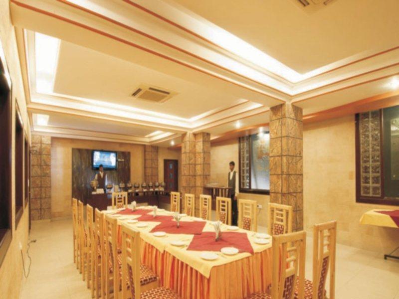 Royale Sarovar Portico Agra Agra (Uttar Pradesh) Exterior foto